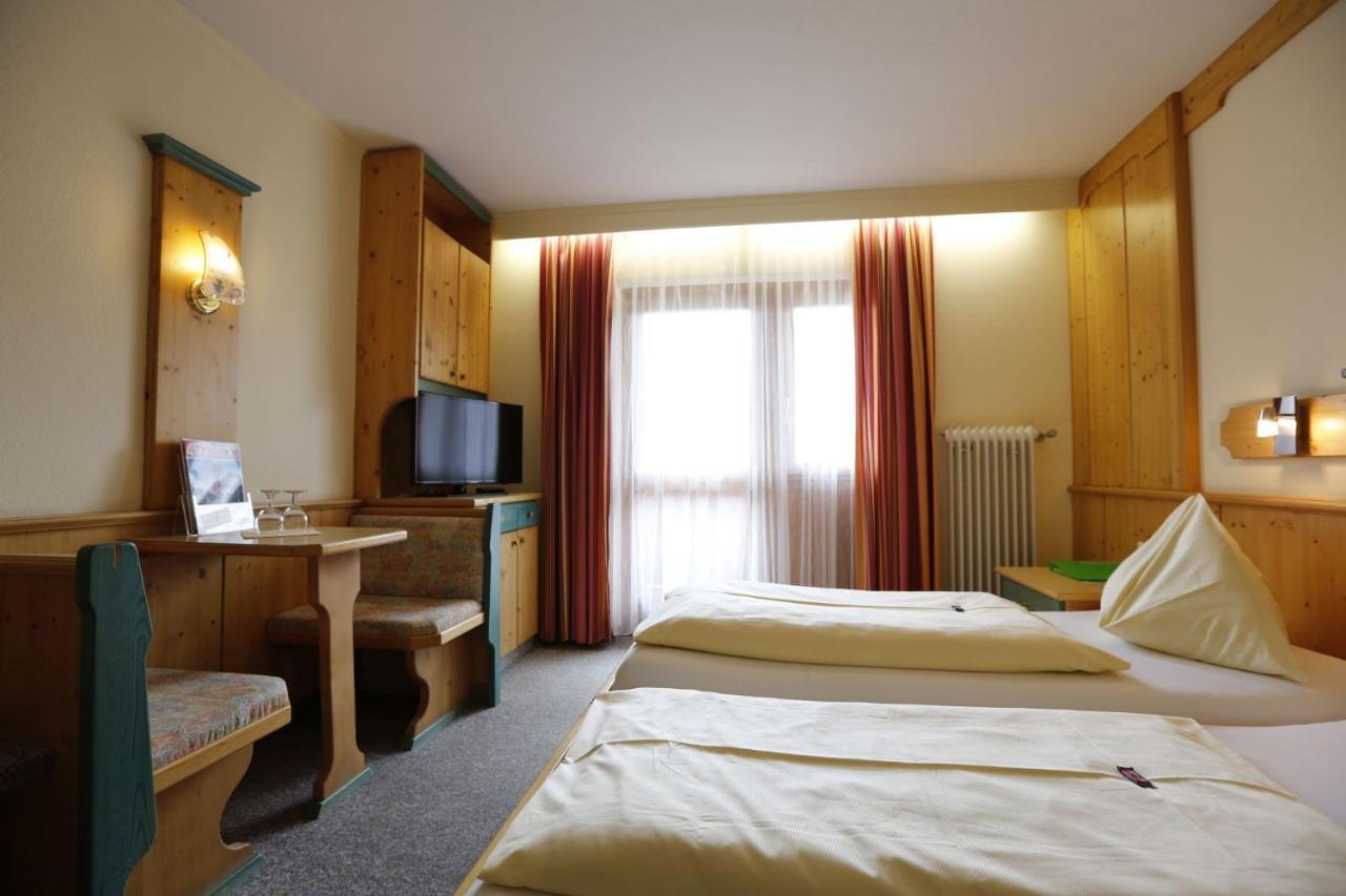 Premium Wanderhotel Steirerhof Schladming Exterior photo